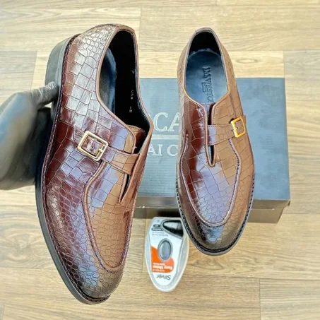 M03 chaussures Croco Marron