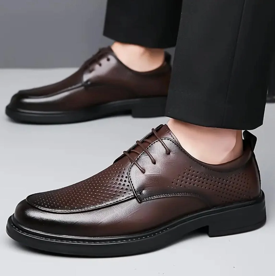 Chaussures  perforées – Élégance & Confort 100% Cuir
