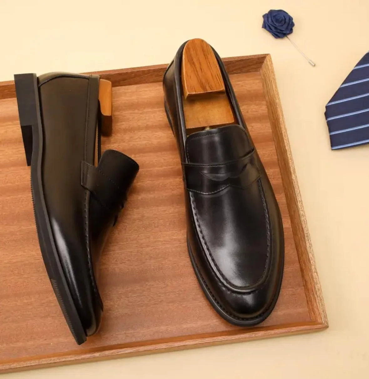 Chaussure noir  classic 100% Cuir