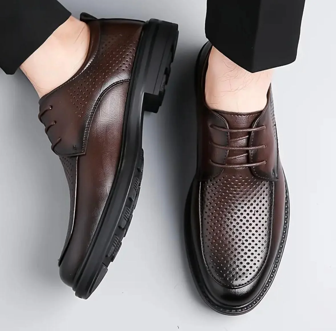 Chaussures  perforées – Élégance & Confort 100% Cuir