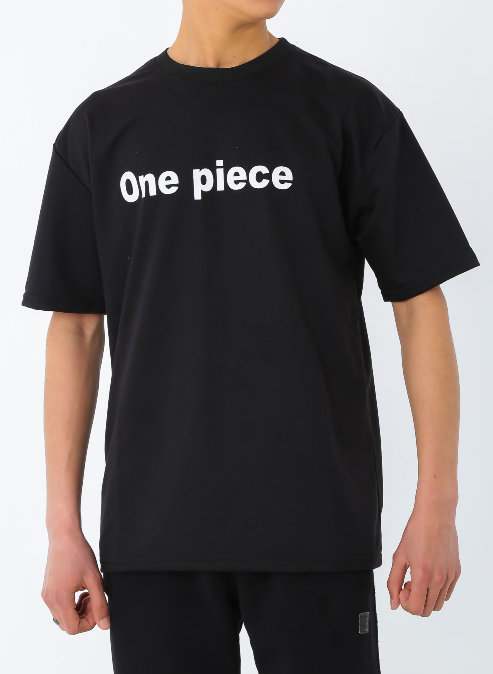 تيشيرت One piece اوفر سايز