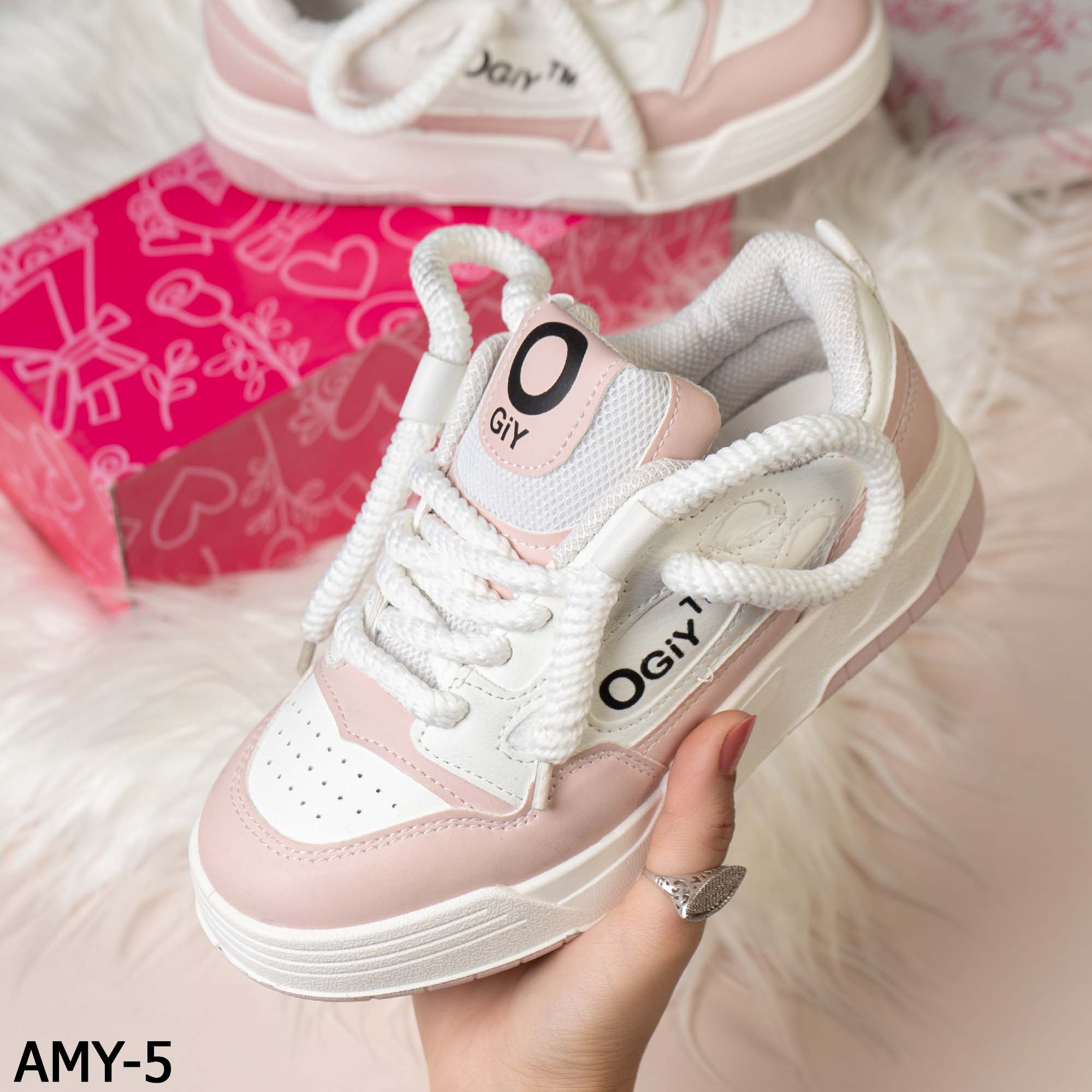amy