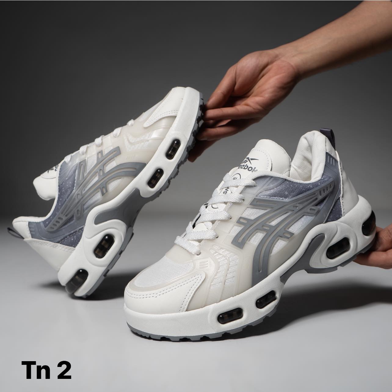 reebok tn