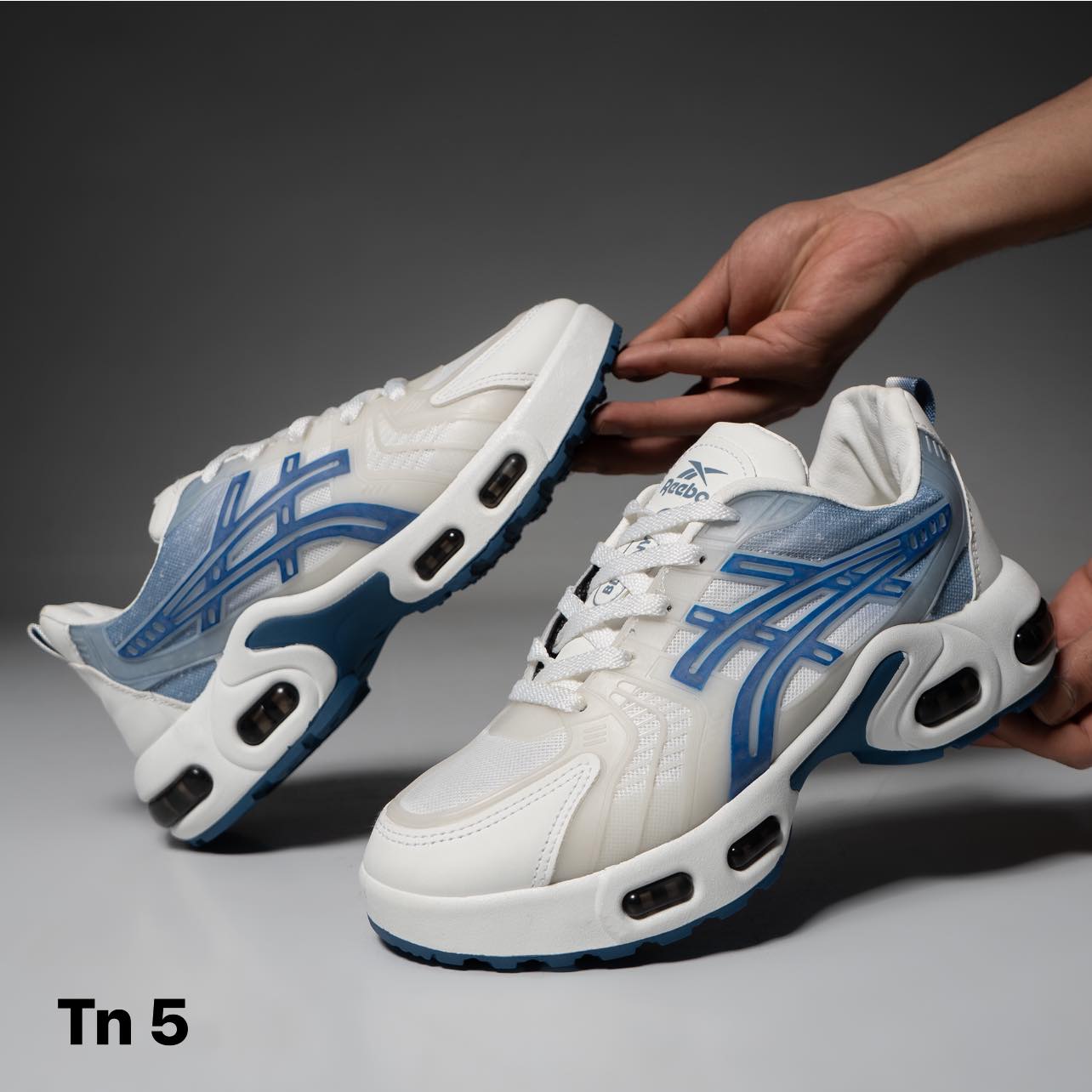 reebok tn