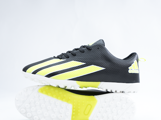 حذاء ADIDAS ترتان نعل مستورد