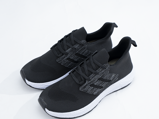 كوتش ultra boost