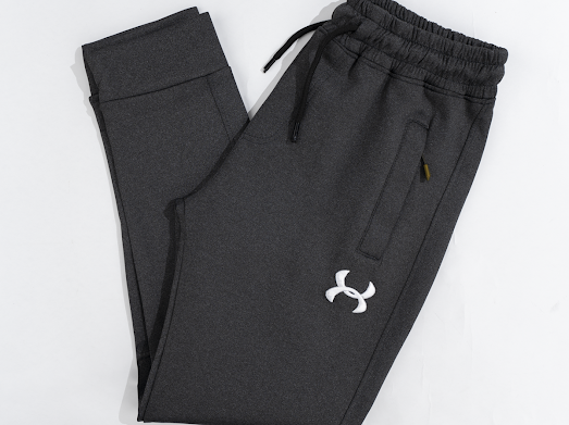Under Armour غطس 13 لون بمقاسات خاصه ل 5XL