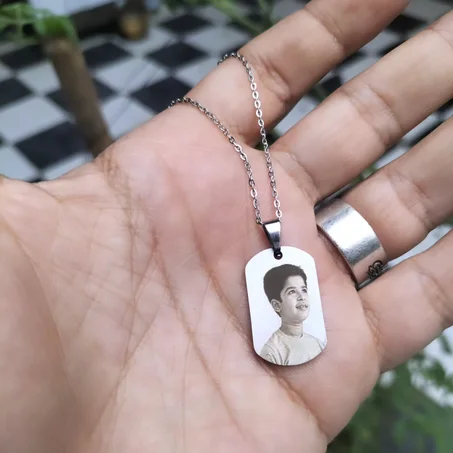 قلادات بالسام والصورة