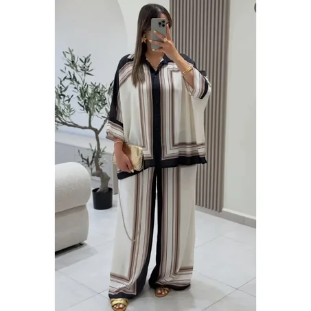 Ensemble Chic Patterned