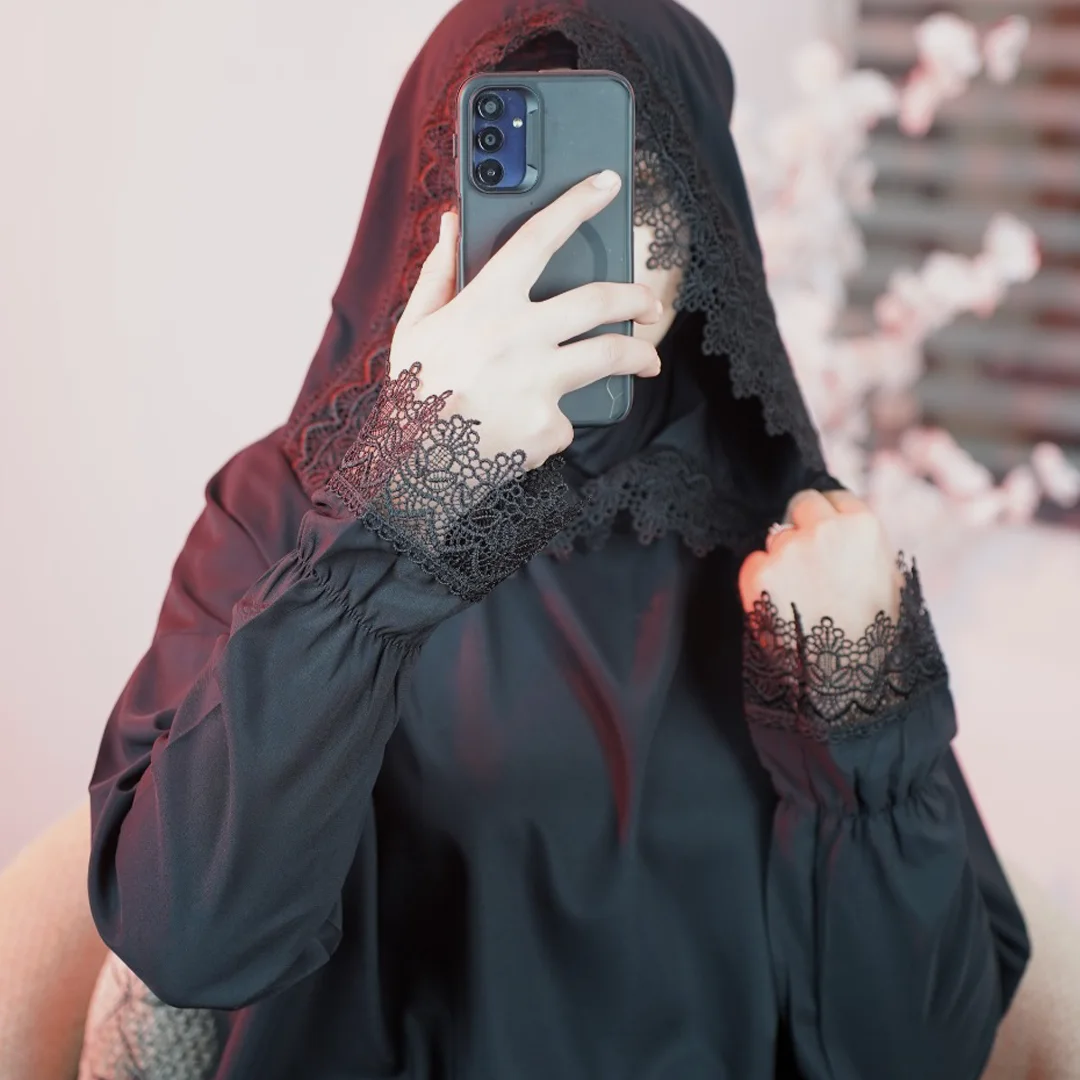 Abaya et Foulard