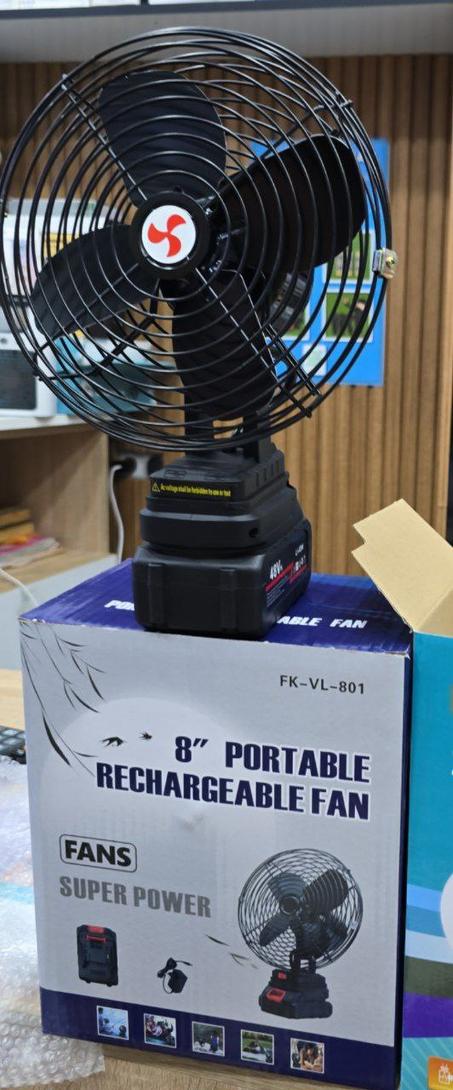 🔋 مروحة كهربائية محمولة ببطارية ليثيوم 21V