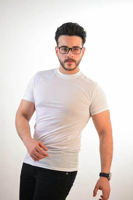 عرض 4 تيشيرت ٤ الوان