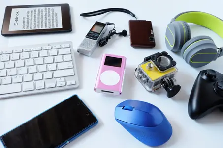 الإلكترونات