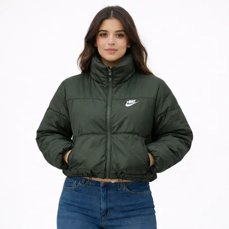 دودونة نسوية قصيرة