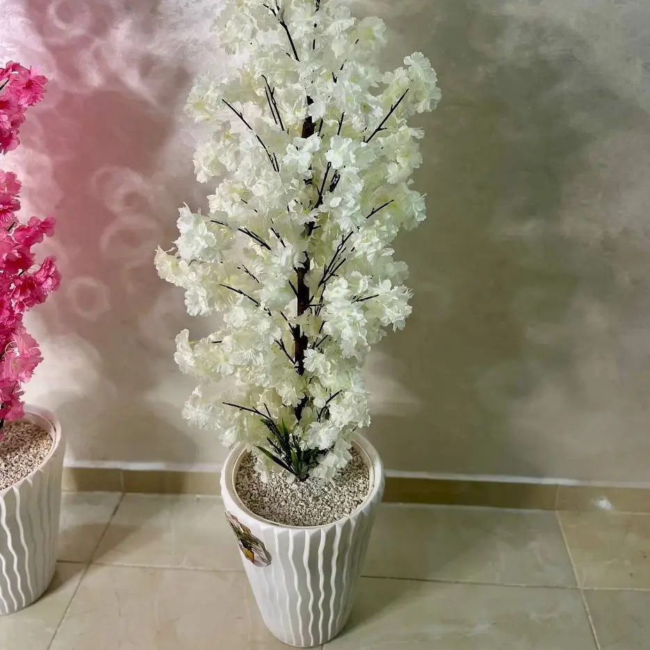 شجرة أزهار الكرز الفاخرة