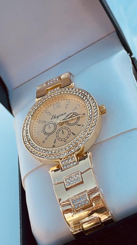 Montre Eliyina