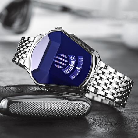 ساعة الجوهرة المعدنية