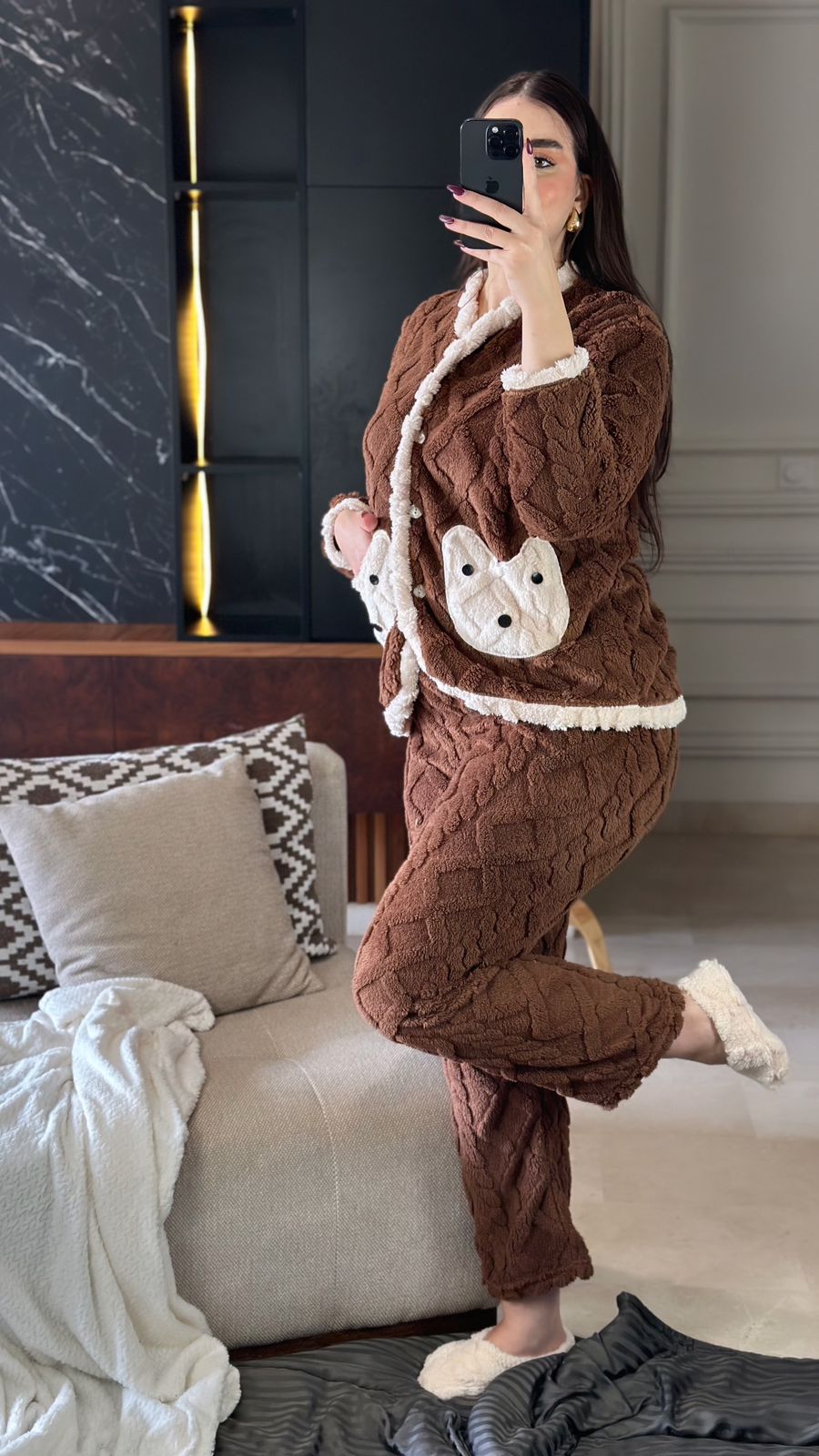 Nouveautés 2025 chez Mimi Style😍 Pyjama 3 pièces en fourrure ultra-douce avec chaussettes assorties🎁