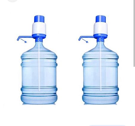 مضخة المياه اليدوية