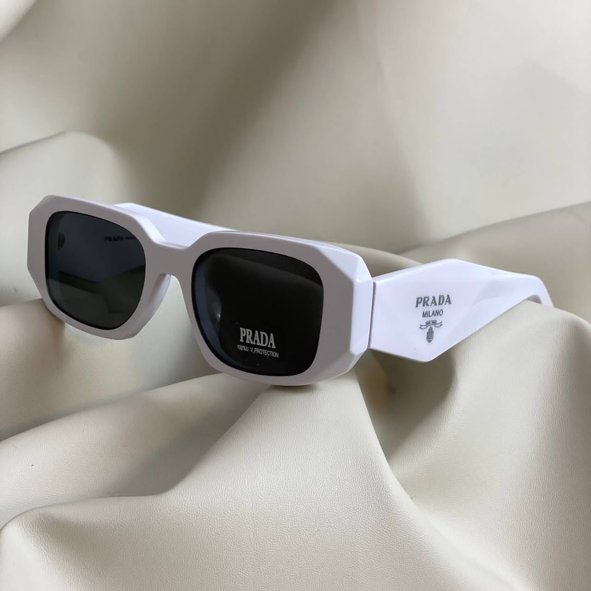 LUNETTE PRADA