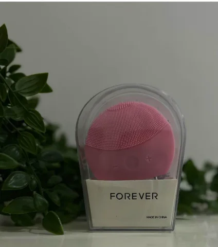 فرشاة فوريفر لينا ميني لتنظيف الوجه – وردية