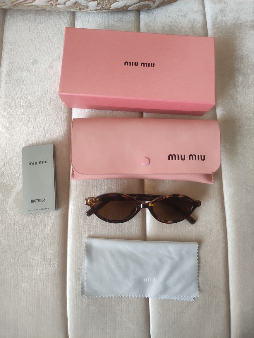 Lunettes MIU MIU