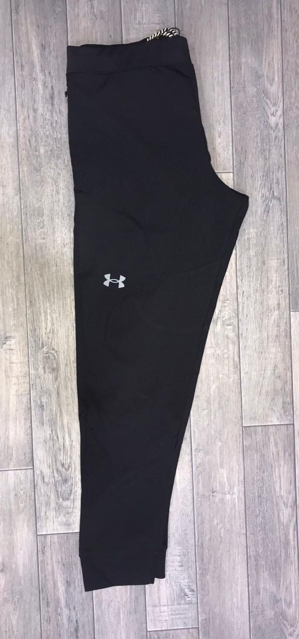 سروال من UNDER ARMOUR