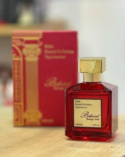 Bakarat Rouge 540 Extrait De Parfum