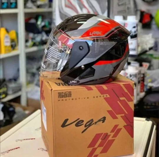 خوذة دراجات نارية عالية الجودة