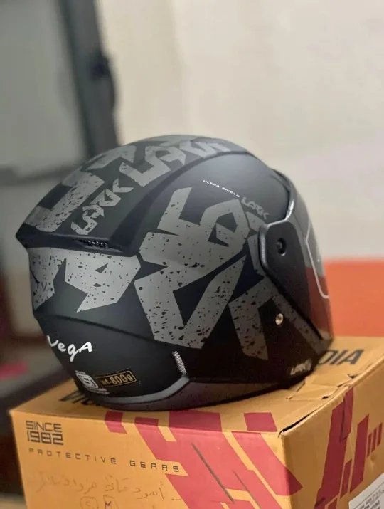 خوذة دراجات نارية عالية الجودة