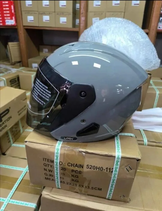 خوذة دراجات نارية عالية الجودة