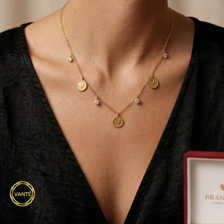 Vanté Luiza Elegant Charm Necklace