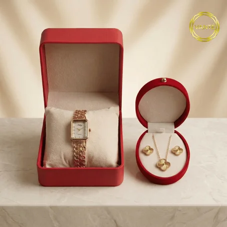 طقم فانتي الفاخر للإطلالة الأنيقة