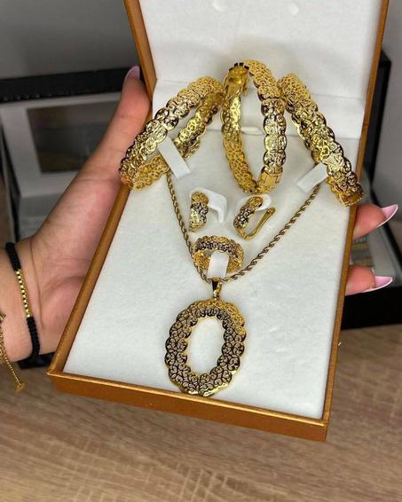 اونسومبل جودة الاولى بديل الدهب لا يتغير لونه