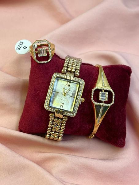 باك نسائي ممتاز ضمانة وجودة مكون من ساعة +براسلي خاتم ous  الثمن : 220 دراهم للباك 💸 💸 💎 💸 🧧 🔥