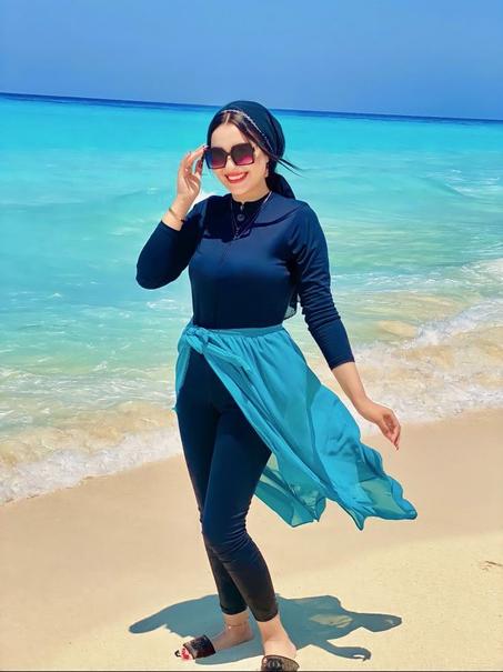 ملابس السباحة للمحجبات