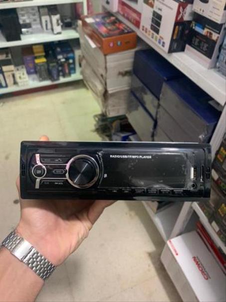 Poste Radio Bluetooth MultiMedia Avec Sortie USB/MicroSD/Aux