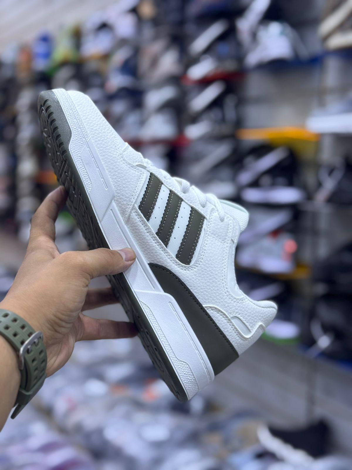 baskets 3 band adidas khaki