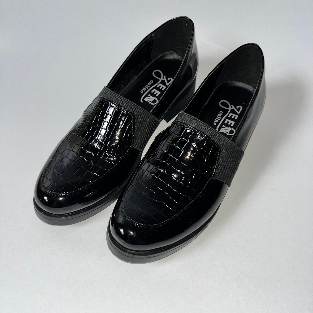 أحذية نسائيـــة جلدية فاخرة بتصميـــم أنيق ومــــريح