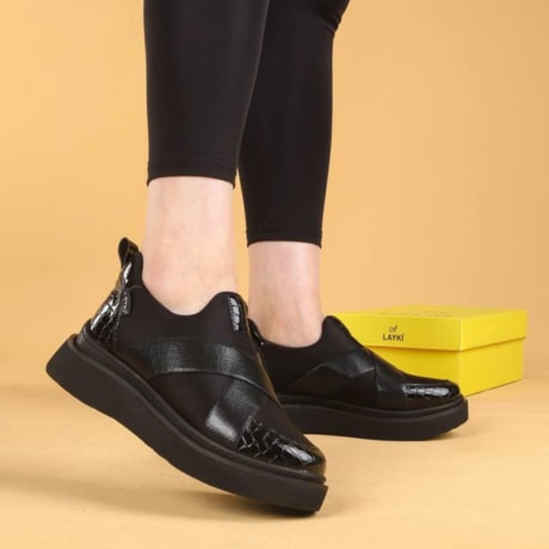 حذاء مستورد من تركيا