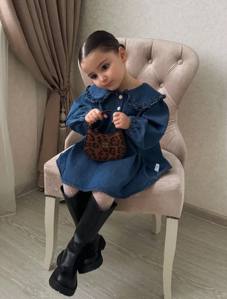 ROBE EN JEAN POUR ENFANT