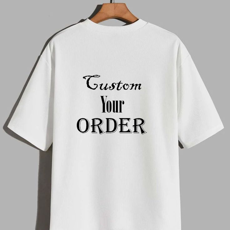 طباعة احترافية على التيشيرتات، بتصاميم جاهزة أو مخصصة حسب رغبتك (أنمي، فن، ستريت وير، وغير ذلك).