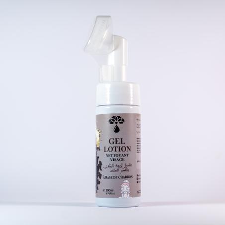 غسول الوجه الرغوي بالفحم النشط