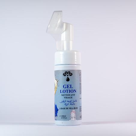 غسول الوجه الرغوي بالنيلة الزرقاء