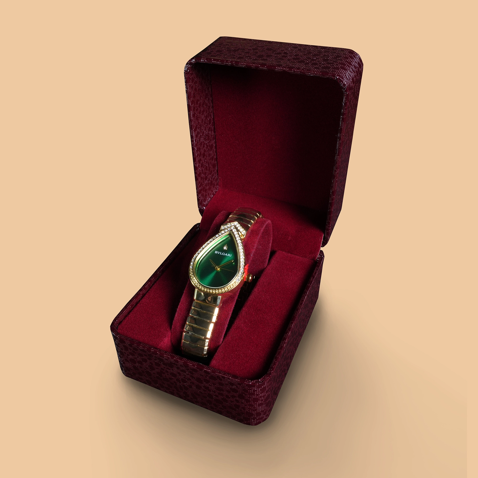 Bvlgari teardrop