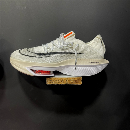 "Nike Air Zoom Alphafly Next % 2 Prototype"