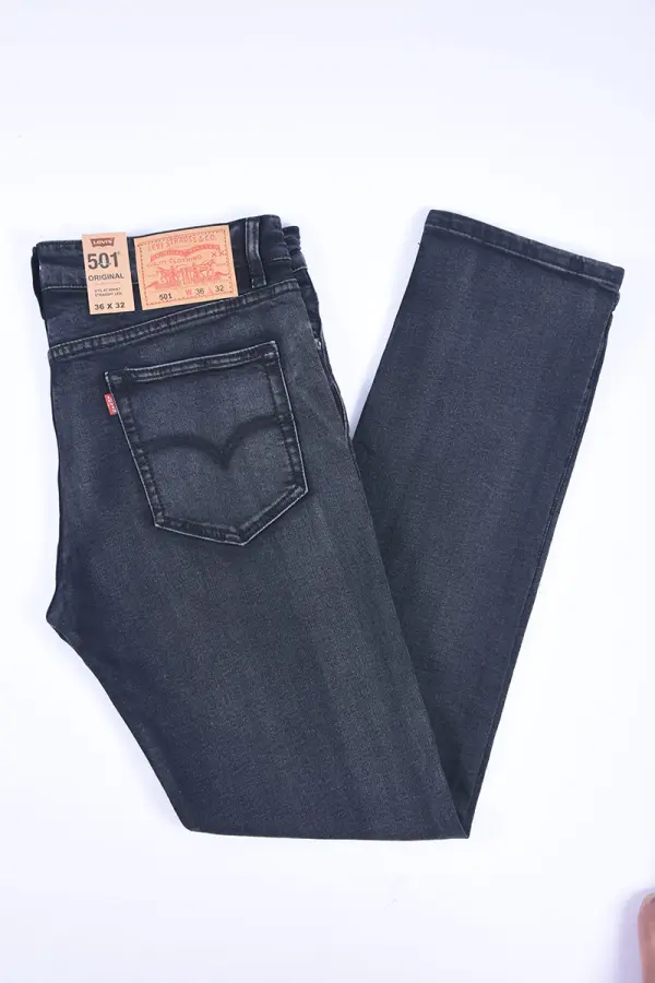 Jean Levi’s Coupe Normal ref-LS11810 ( Noir )