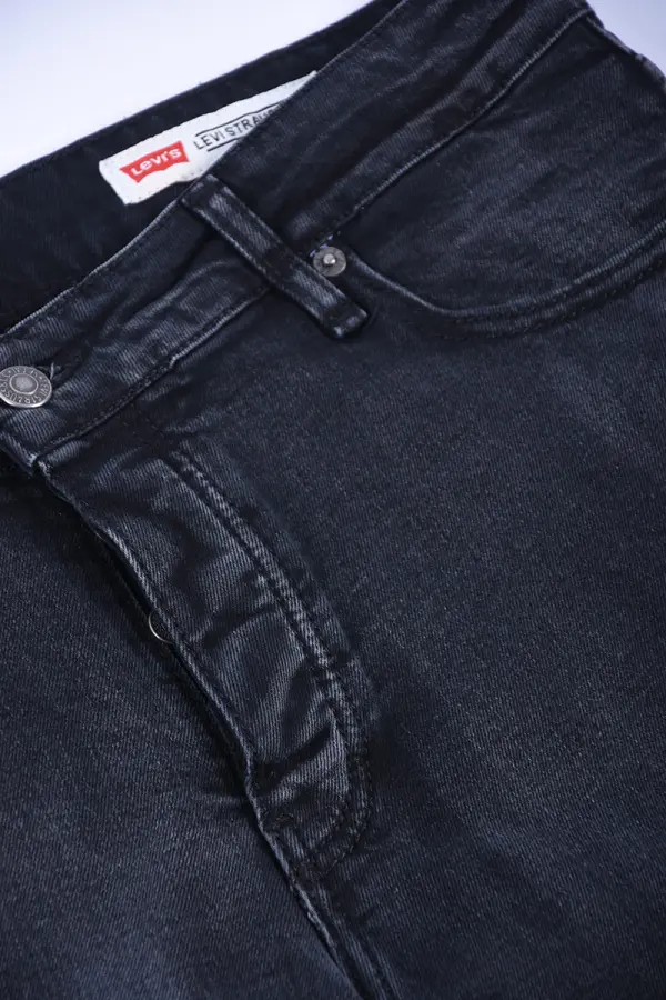 Jean Levi’s Coupe Normal ref-LS11810 ( Noir )