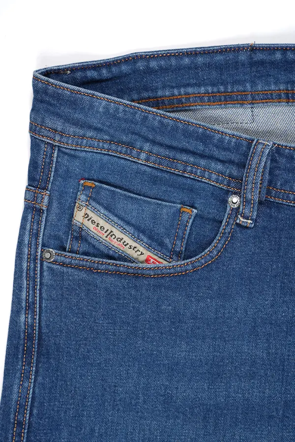Jean Diesel Bleu Jeans 100% Coton Coupe Normal Ref-DE5V38