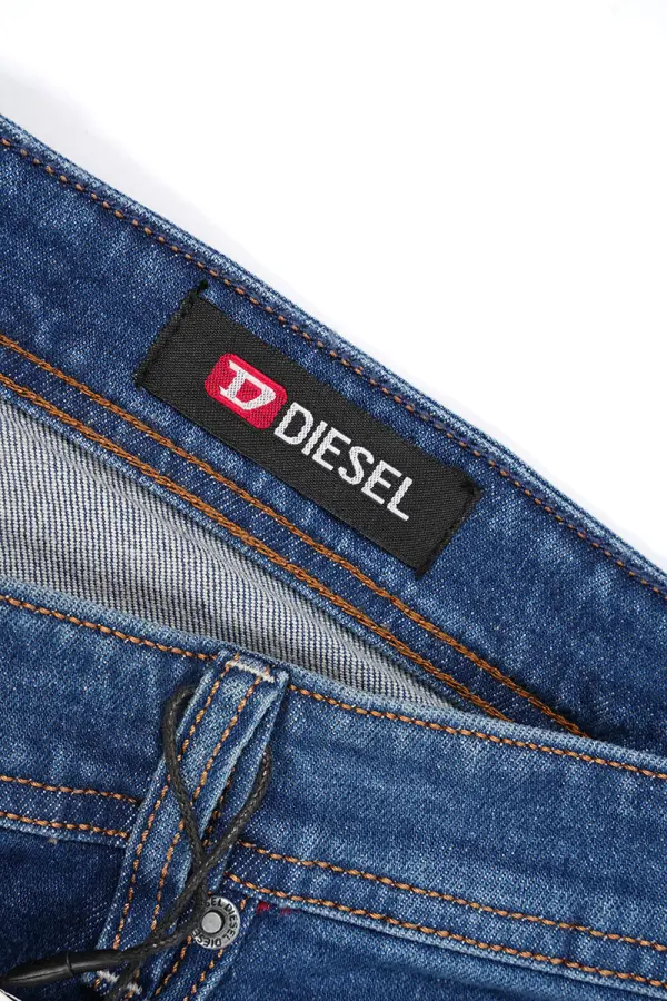 Jean Diesel Bleu Jeans 100% Coton Coupe Normal Ref-DE5V38